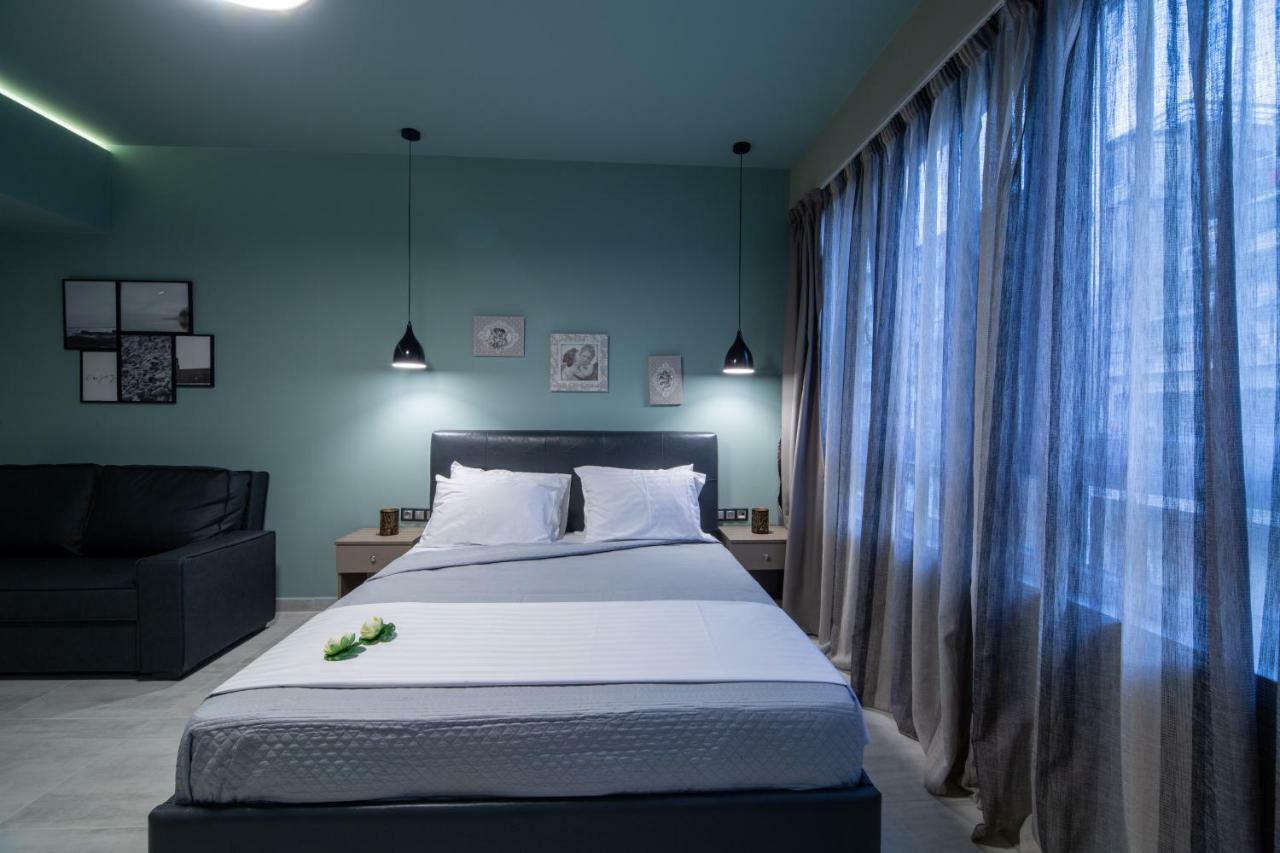 Angel Deluxe Apartments&suites *